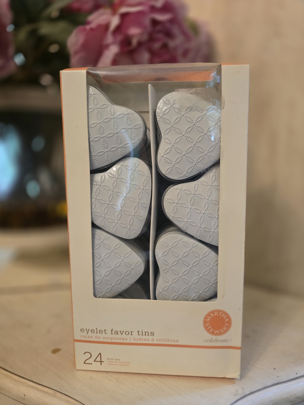 Martha Stewart White Eyelet Heart Favor Tins - Set of 24
